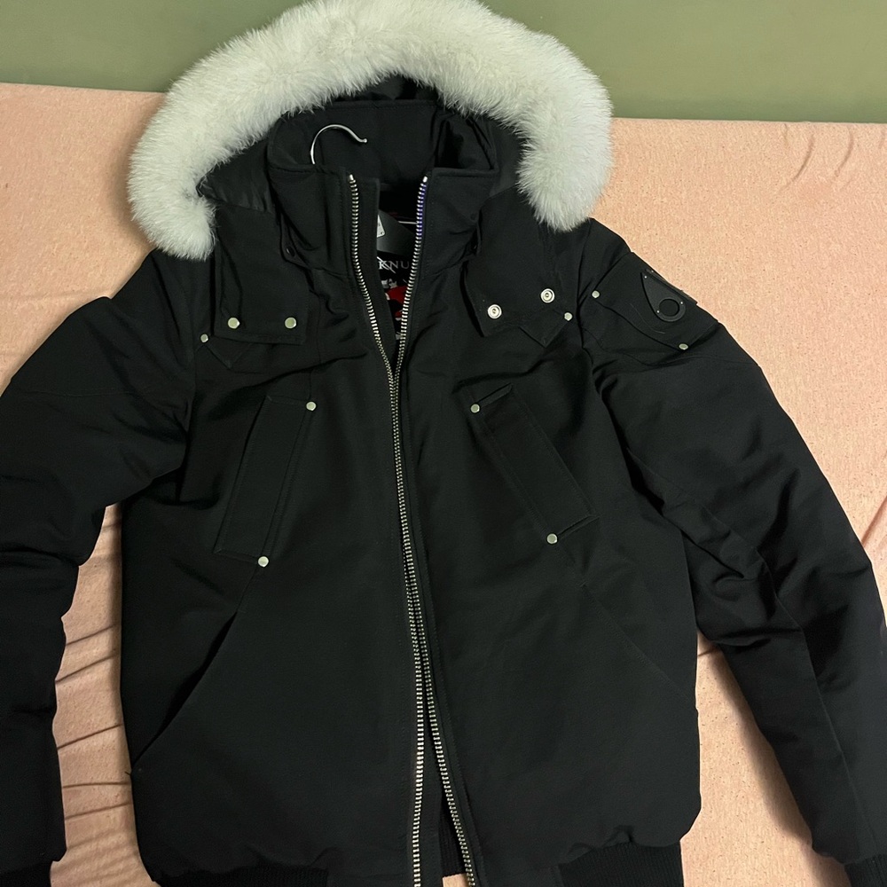 BALLISTIC BOMBER MOOSE KNUCKLES JACKET ( USED LIKE NEW ) ( NFC TAG SCANS )